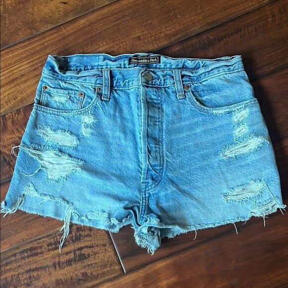 Abercrombie & Fitch Blue Jean Shorts Distressed High-Waisted - Picture 3 of 8